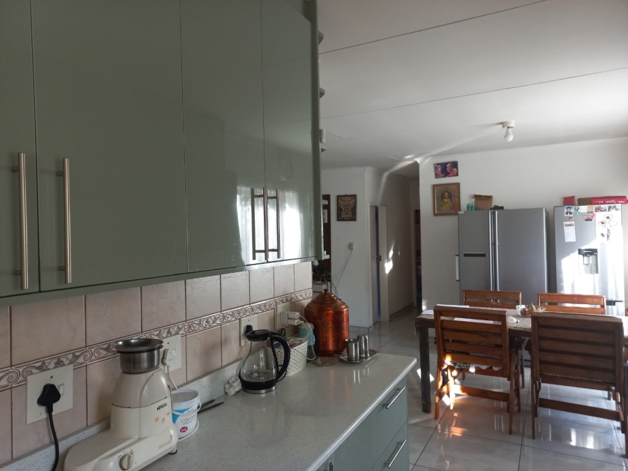 3 Bedroom Property for Sale in Safari Gardens North West